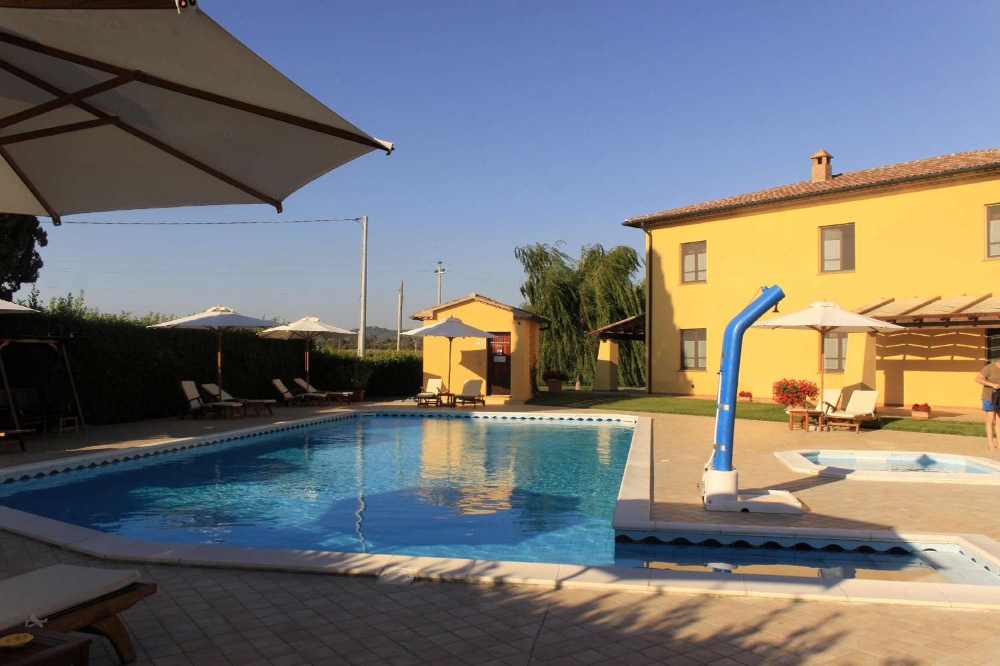 Podere Tre Cipressi Aparthotel Campiglia Marittima Ngoại thất bức ảnh