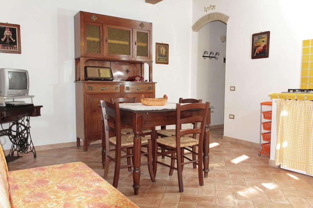 Podere Tre Cipressi Aparthotel Campiglia Marittima Ngoại thất bức ảnh