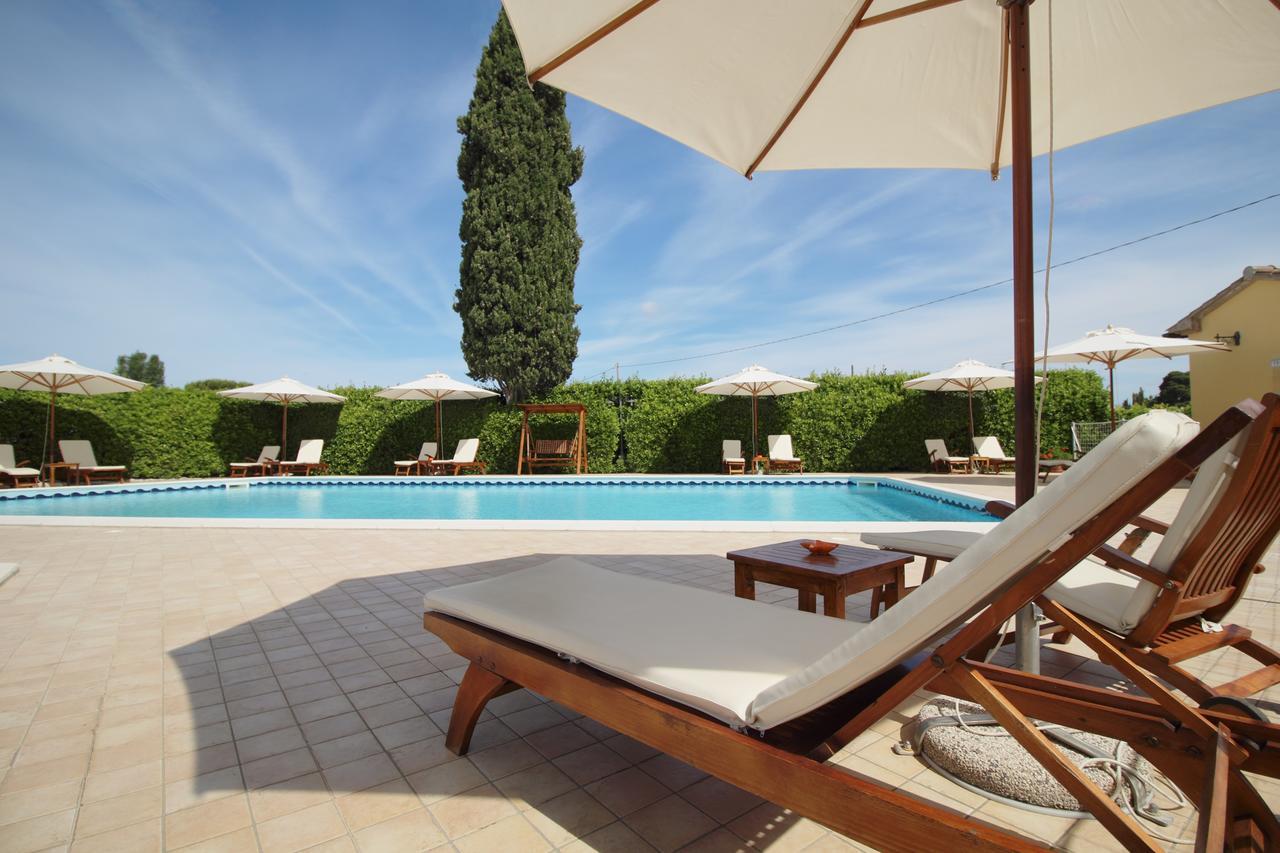 Podere Tre Cipressi Aparthotel Campiglia Marittima Ngoại thất bức ảnh
